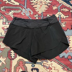 Outdoor Voices 2.5” Exercise Shorts